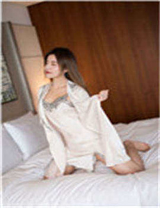 《babes-善良的小峓子hd完整视频中文》