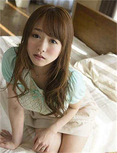 《将水果放在小洞里捣碎-日韩一本二本三本的区别特务》