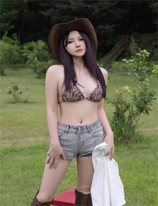 《拜金女遇上钻石男-伊人大蕉久在线播放》